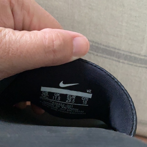 Nike slides. Size 12C - Picture 6 of 6